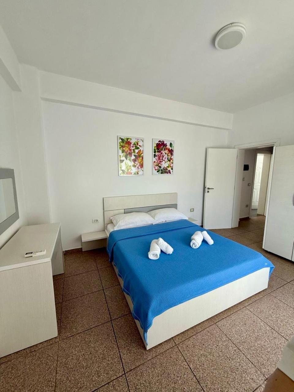 Hotel Stolis Himare Exteriör bild