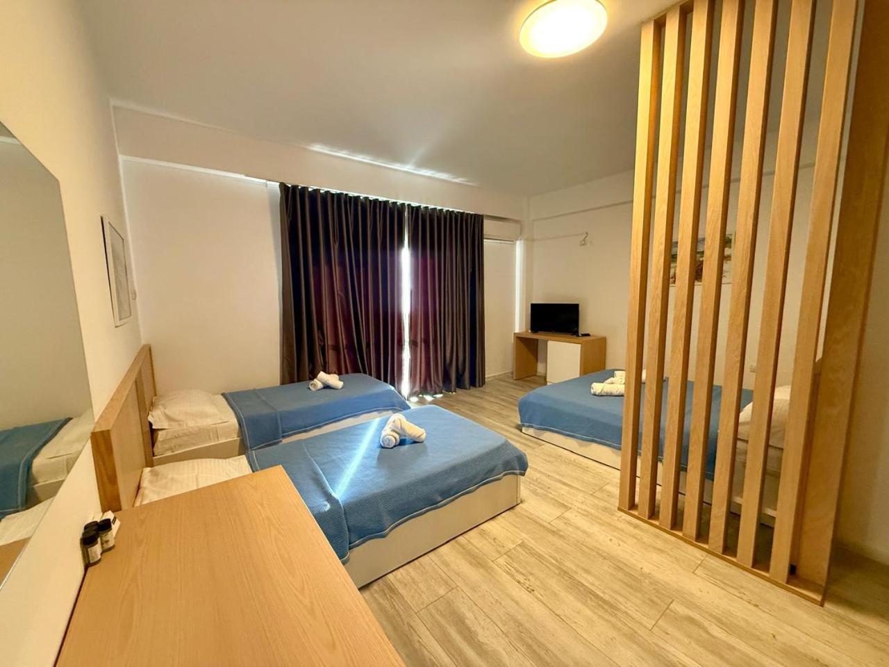 Hotel Stolis Himare Exteriör bild
