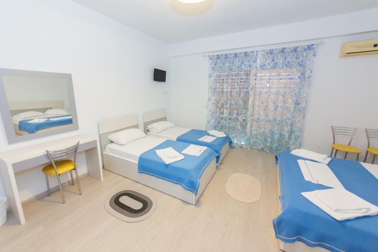 Hotel Stolis Himare Exteriör bild
