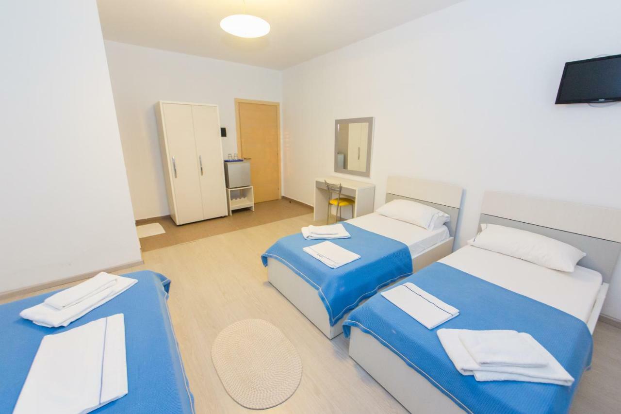 Hotel Stolis Himare Exteriör bild