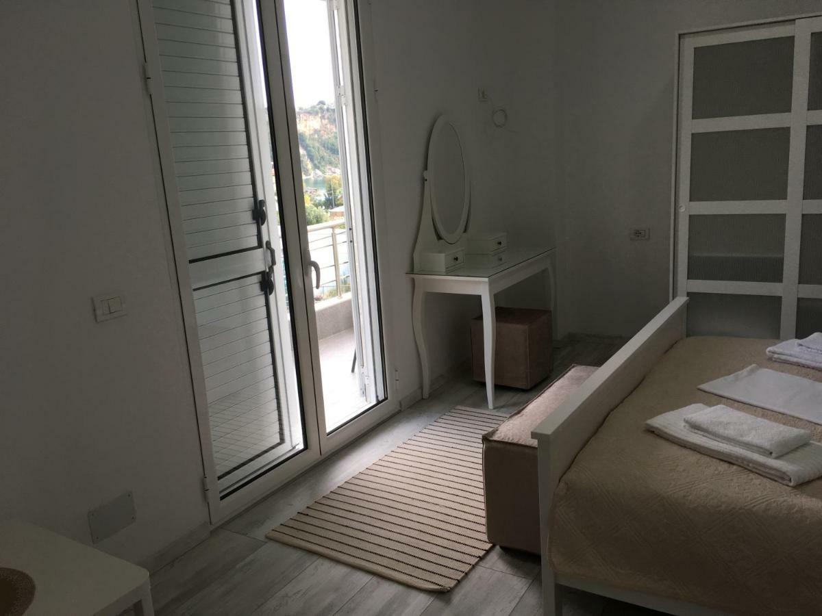 Hotel Stolis Himare Exteriör bild