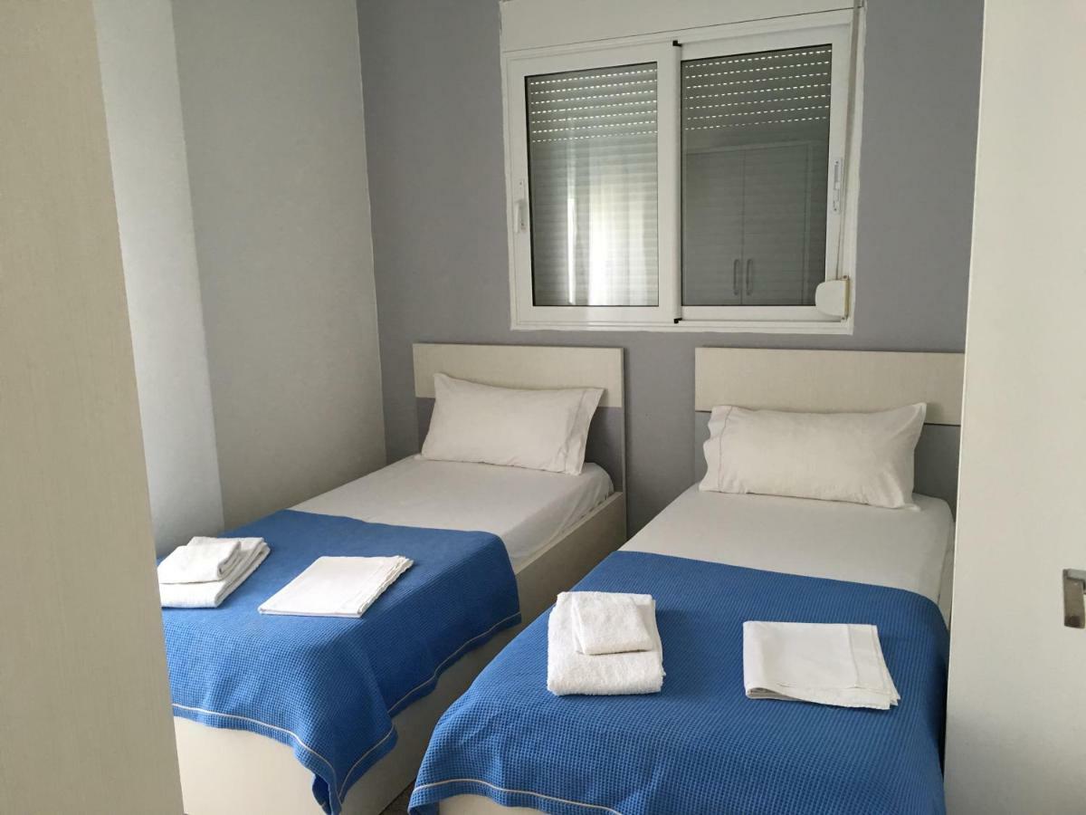 Hotel Stolis Himare Exteriör bild